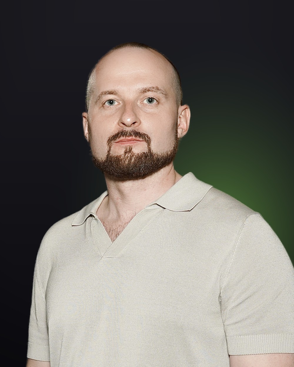 Leader Image 
