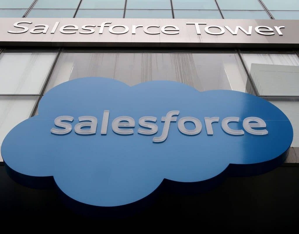 Salesforce запускает маркетплейс AgentExchange для AI-агентов