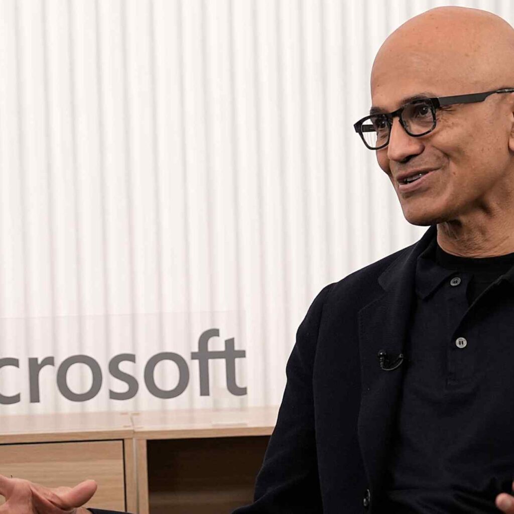 Microsoft рассматривает создание собственной платформы генеративного ИИ, говорит CEO Наделла