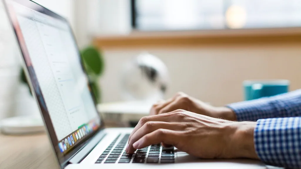 CRM система простыми словами: что это и зачем бизнесу